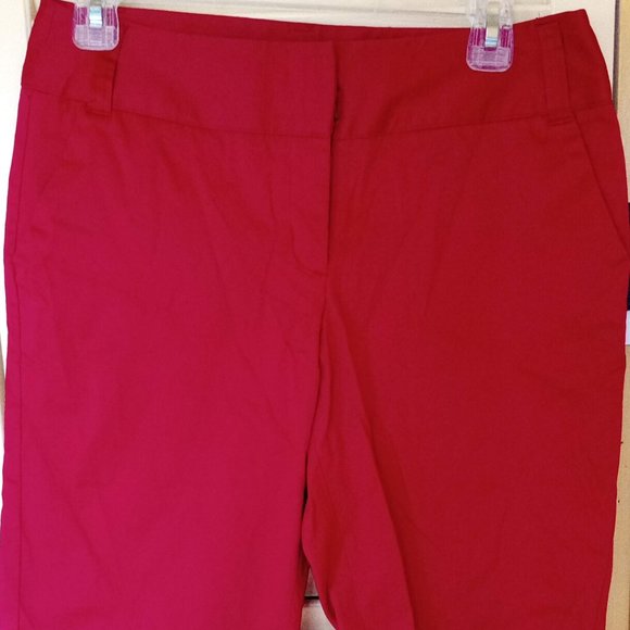 George Red Shorts Size 6  NEW NWT - Picture 2 of 4